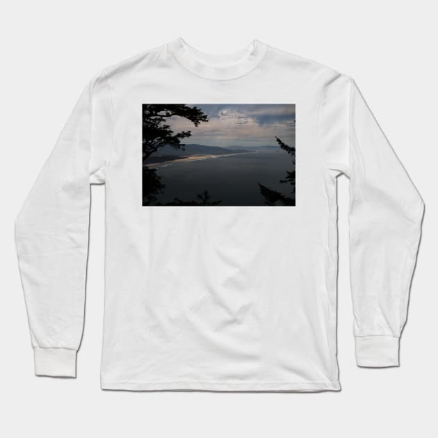 850_6359 Long Sleeve T-Shirt by wgcosby